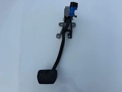 2013-2025 MAZDA 3,6,CX-3,CX-5,MX-5 BRAKE STOP PEDAL W/ SENSOR & BRACKET OEM - Image 1 of 4