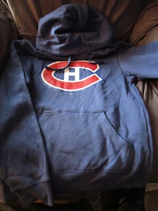 NEW FANATICS NHL HOCKEY MONTREAL CANADIENS HOODED SWEATSHIRT MENS BLUE SMALL - Picture 1 of 1