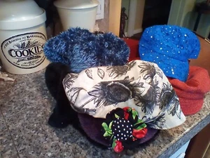 5 Ladies Hats - Winter/Summer Knit colors red, black and purple. Some with tags - Picture 1 of 2