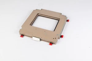De Vere 504 Universal Masking Negative Carrier. Suitable for up to 5x4 Inch Negs - Picture 1 of 6