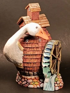 Franklin Mint "Gandering Goose" Hand Painted Tesori Porcelain Decor Egg IOB - Picture 1 of 10