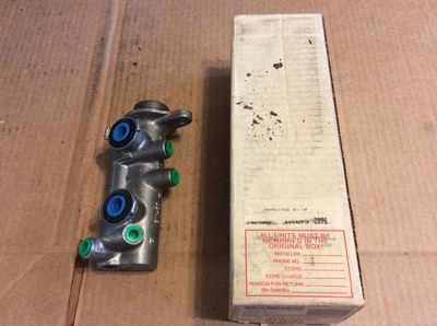 Wagner R116762 Brake Master Cylinder Fits 87-88 Nissan Stanza - Image 1 of 4