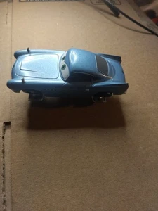 Disney Pixar Cars 2 Deluxe - Hydrofoil Finn McMissile #6 diecast by Mattel LOOSE - Picture 1 of 3