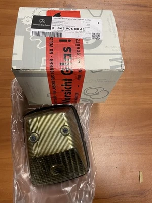 Левый/правый сигнальный фонарь 2002–2018 Mercedes Benz G550 G63 AMG A4639060042 от оригинального производителя - Изображение 1 из 4