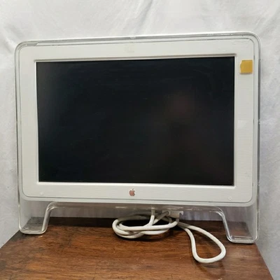 Apple Cinema Display A1038 2003 20" Qorks? Selling For Parts  - Image 1 of 4