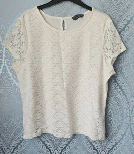 BNWOT White Embroidered Lace Effect Fully Lined Top Dorothy Perkins Size 20 - Picture 1 of 6