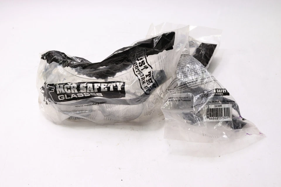 (2-Pk) MCR Safety Chemical Safety Goggles Clear Lens Polycarbonate 2230R - Image 1 of 1