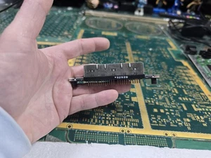 Ranura para cartucho Nintendo N64 NUS-001 Exact 9292B SOLO-desgaste metálico-PROBADO-LEER - Imagen 1 de 7