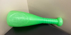 Vintage 70's A.J. Renzi Green Blow Mold Toy Baseball Bat Sock It To Me Baby - Picture 1 of 9