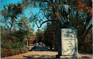 Minute Man Statue & Old North Bridge Concord Massachusetts Postcard - Picture 1 of 2
