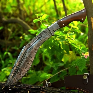 Full Tang Damascus Fixed Blade Gurkha Kukri Knife Tactical Outdoor Survival - Picture 1 of 4