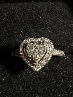 Кольцо в форме сердца с бриллиантом 1/4 карата серебро 925 пробы размер 7 первоначально 500 долл. США - Изображение 1 из 4