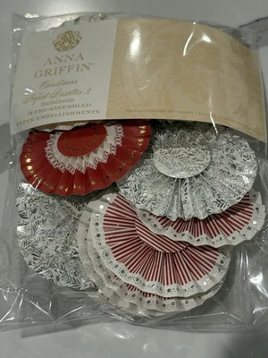 NEW Anna Griffin Christmas Perfect Rosettes 2 - 24 embellishments - Image 1 of 3