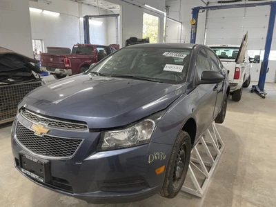 Used Front Right Seat Belt Front fits: 2014 Chevrolet Cruze bucket passenger ret Foto 1 de 4