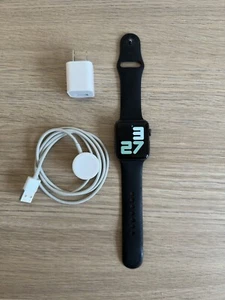 Apple Watch Series 3 Space Gray 42MM - Zdjęcie 1 z 5