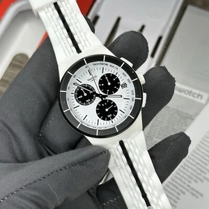 NEW✅ Swatch Originals PISTE NOIRE White Silicone Chrono Date Men's Watch SUSW407 - Picture 1 of 15