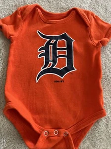 Béisbol Detroit Tigers naranja azul marino manga corta una pieza 6-9 meses - Imagen 1 de 6