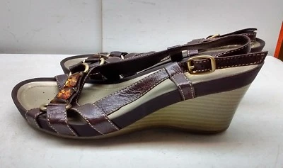 Sandalias de cuña Geox Respira para mujer de cuero marrón con tira trasera zapatos punta abierta 7 M 38 Foto 1 de 4
