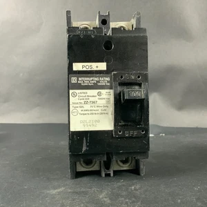 INTERRUPTOR DE CIRCUITO CUADRADO D ZZ-7367 ($25 OBO) - Imagen 1 de 5
