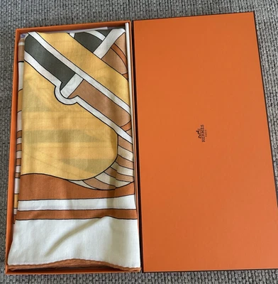 NEW in Box HERMÈS Blanc / Orange Cuit / Jaune Thalassa Cashmere Shawl 140 Scarf - Image 1 of 4