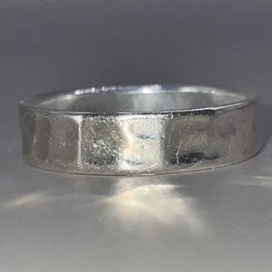 James Avery Hammered Texture Sterling Silver Band Size 8 (4.2g) - Picture 1 of 7