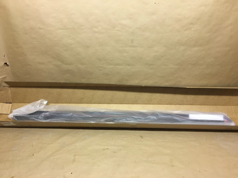 NEW Nissan Frontier 07-12 2021 Bed Rail Cap Long Bed Left LH 999T1BR200KC OEM - Image 1 of 4
