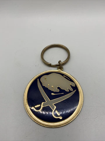 NHL Buffalo Sabres Old Logo 1.5 Inch Round Keychain Cover