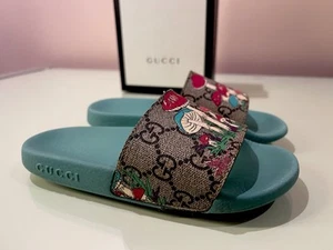 Mädchen GUCCI GG Monogramm Braun Leder Pantoletten 🍄 Pilze Grün mit Karton 29 12 US - Bild 1 von 14
