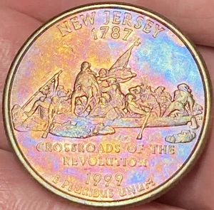 1999-P New Jersey State Quarter Beautiful Lustrous Gold/Rainbow Toned Coin  #39 - Picture 1 of 12