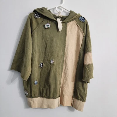 Sudadera con capucha de gran tamaño verde oliva Easel Los Angeles para mujer talla pequeña Foto 1 de 4
