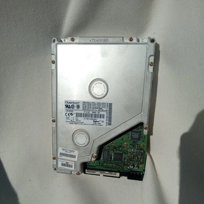 Quantum Bigfoot CY43A013 5.25 Series 4320AT Rev 01-D 4.3 GB IDE Hard Drive  - Image 1 of 3