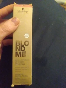 Schwarzkopf BLOND ME Blonde Toning /lift Hair Color 2.02 Fl Oz - Picture 1 of 3