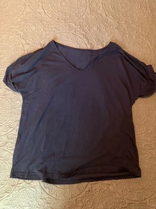 Camiseta negra cuello en V para mujer talla extra grande XL manga enrollada/nueva en embalaje - Imagen 1 de 5