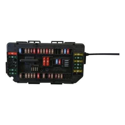 BMW 330D GT F34 2013-2020 UNDER BONNET ENGINE BAY POWER DISTRIBUTION UNIT - Image 1 of 4