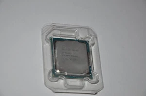 Intel Xeon E-2146G 3,5 GHz - Bild 1 von 2
