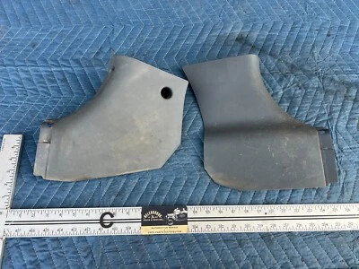 2003-2006 Honda Element DX LH RH acabamento de painéis de chute dianteiro #1681CN - Imagem 1 de 4