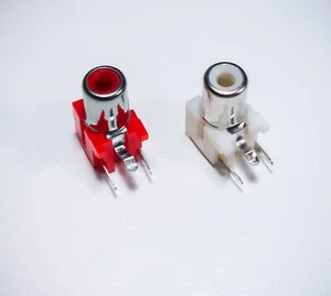 NEW AUDIO RCA CONNECTORS FOR AMIGA - Picture 1 of 3