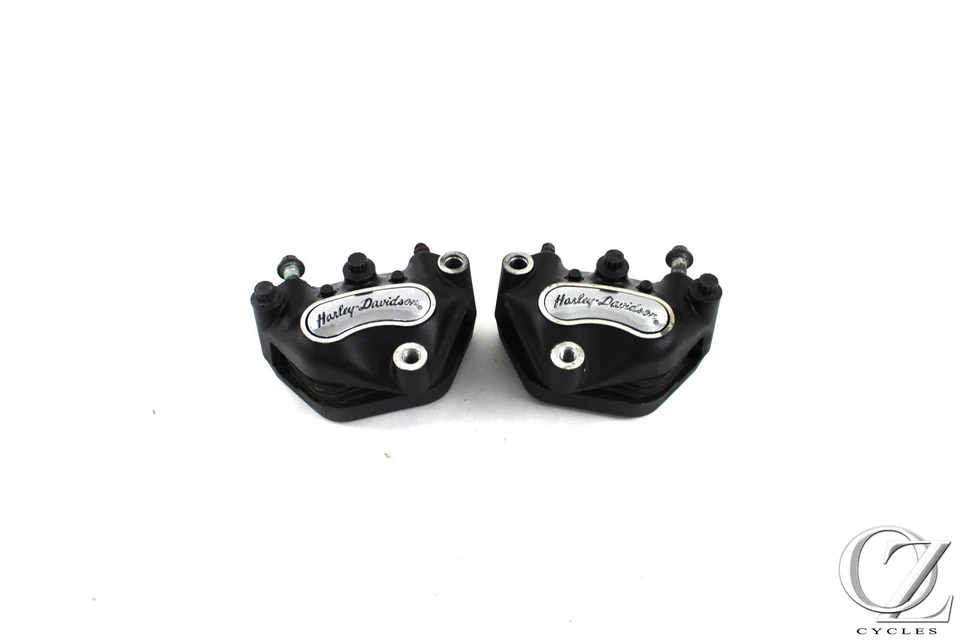 Juego de pinzas de freno delanteras Harley Road King FLHR 2004 04 Foto 1 de 4