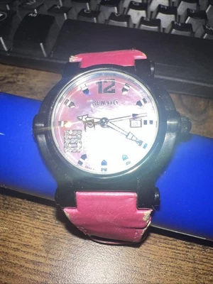 Reloj cronógrafo de cuarzo Renato "Beauty" para mujer #8 diamantes 1/40 necesita batería Foto 1 de 4