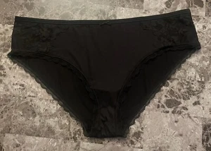 NWT BODY BY VICTORIA'S SECRET XL BLACK SMOOTH LACE BOW RARE HIPHUGGER PANTIES - Picture 1 of 3