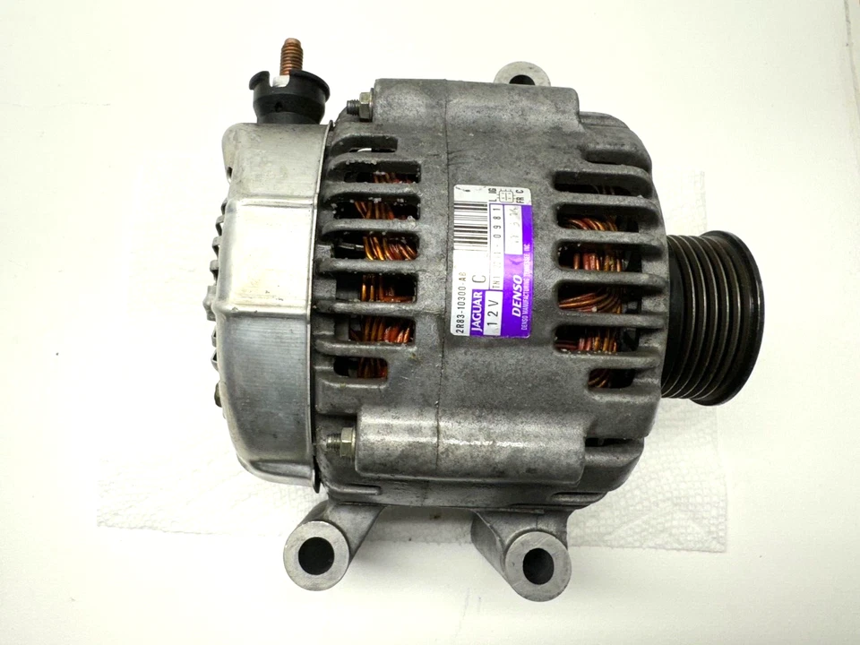 Alternador OEM DENSO para JAGUAR S-TYPE 2006-2008 3,0 L 2R83-10300-AB 102211-0980 Foto 1 de 4