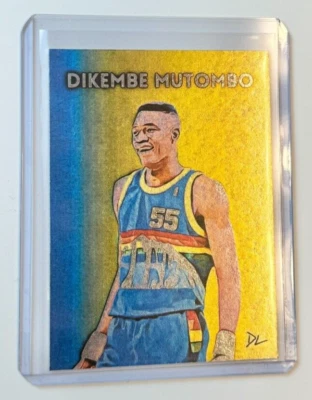 Tarjeta coleccionable "Denver Nuggets" plateada en platino firmada por artista Dikembe Mutombo 1/1 Foto 1 de 2