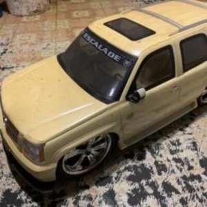 🏆New Bright RC 1/6 Scale Cadillac Escalade black  SUV Untested🚐 - Picture 1 of 9
