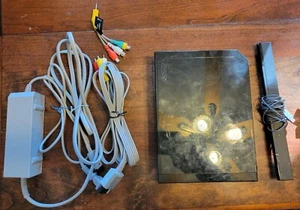 Nintendo Wii Video Game System 2 REMOTE Bundle BLACK Console RVL-101 - Picture 1 of 8