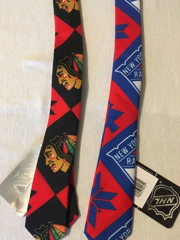 NHL Men's Logo Neck Tie Chicago Blackhawks or New York Rangers Christmas Tie Cover