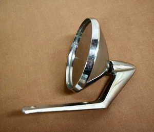 Original 1965, driver-side flat mirror for Ford Mustang, Fomoco C20B-17743A - Picture 1 of 6