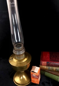 Vintage 1930`s Aladdin Brass Kerosene Parlor Lamp With Paraffin, See The Glass - Picture 1 of 21