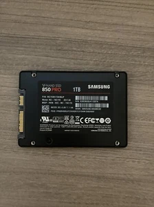 Samsung 850 Pro 1TB SSD (MZ-7KE1T0) 3D V-NAND SATA III 6Gb/s 2.5" 7mm - Photo 1/1