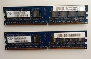 2 Moduli RAM 1GB Nanya NT1GT64U8HB0BY-3C 2xR8 PC2-5300 U-555-12-E1-667 - Foto 1 di 3