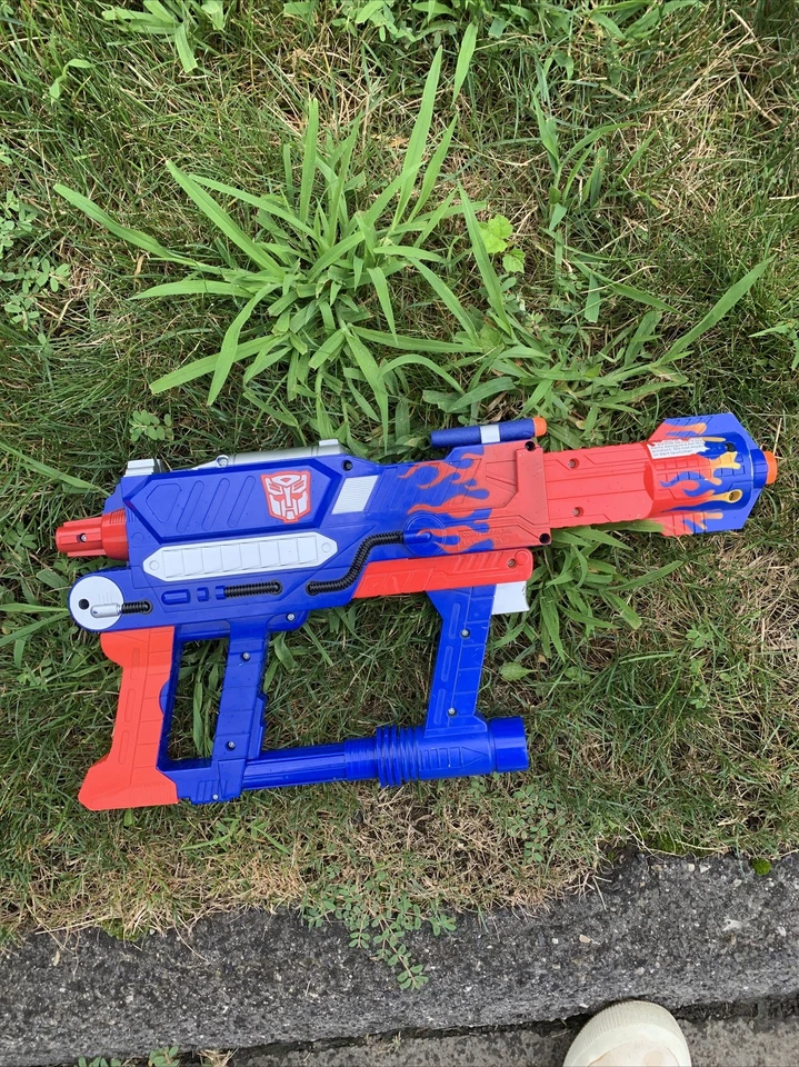 RARE & DISCONTINUED 2003 Hasbro Transformers Optimus Prime Dart Blaster W/ Darts - Image 1 of 1